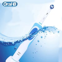 الفرشاة الكهربائية من Oral B