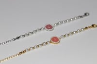 اسورة شبيهة شانيل لؤلؤ مع وردي