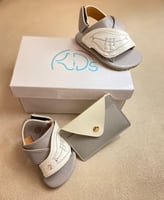 طقم نعال زبيري للاطفال و محفظة - الرمادي