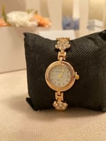 ساعة لولو كيتي