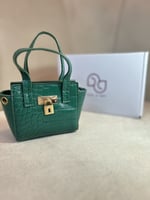 شنطة يد بناتي أنيقة