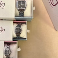 ساعة الطفل الرائع