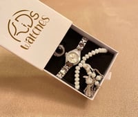 طقم ساعة مواليد