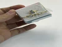 اسورة مع خاتم ارنوب للمواليد والفتيات