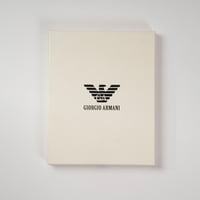 شماغ جورجيو أرمني 2025