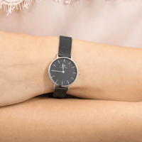 ساعه سوداء براند Daniel Wellington