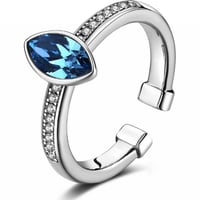 خاتم فضه بالزيركون و كرستال سماوي من براند Brosway