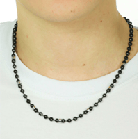 سلسال رجالي أسود مع قطع فضي من براند LUCA BARRA