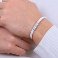 اسواره رجالي أبيض مع فضي من براند Guess