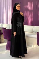 عباية كلوش بتدخيلة جاكار ورد مميز