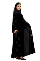 عباية بيسان يتدخيلة مخمل مشجر لامع خفيف