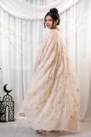 جلابية رمضانية بقصة فراشة مع تطريز وشكل خرز