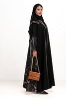 عباية الفراشة