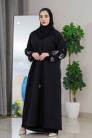 عباية سادة بتطريز ابيض ع الكم