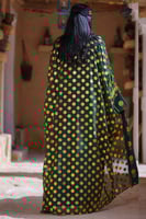 عباية يوم التأسيس شيفون أخضر وذهبي