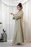 جلابية رمضانية باللون تفاحي مع تطريز وشك