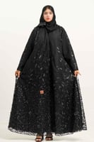 عباية العنود اليوسف بطبقة من التل المطرز