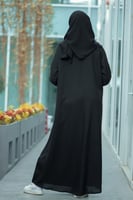 عباية دوام بياقة رسمية مع تدخيلات قيطان خفيفة