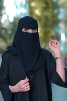 نقاب جنز كبير ب1 مطاط