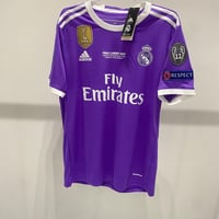 تيشيرت ريال مدريد نهائي 2017 بتوقيع رونالدو