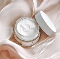 مجموعة العناية بالوجه المصغرة من بيجيك