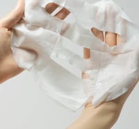 لابكوس قناع اللؤلؤ المفتح