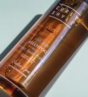 شامبو منظف ومرطب لكل أنواع الشعر من كيرلي شل 1600...