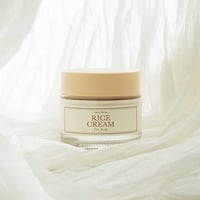 كريم الأرز للبشرة من أي ام فروم