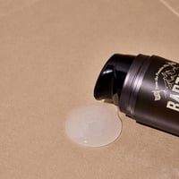 جل مرطب وبلسم للحلاقة من بارتيرا