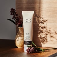 جل زيتي للتصفيف لشعر لامع ورطب من كيرلي شل 150ml