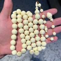 دومنه 13ملي ثمنيات حزوز (اللون أبيض عاجي دافئ)