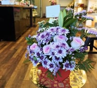 سحر الأوركيد البنفسجي / باقة ورد بنفسجي فاخرة