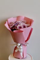 باقة / همسة وردية ورد بيبي جوري