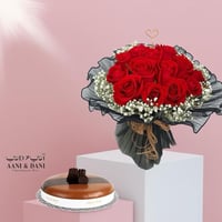 وردة حمراء مع حلاوة كيكة صغيرة15