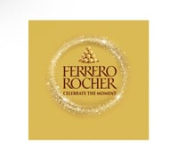 حلم رقيق في إناء مع شوكلاتة باتشي او فيريرو او الب...