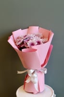 باقة / همسة وردية ورد بيبي جوري