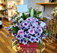 سحر الأوركيد البنفسجي / باقة ورد بنفسجي فاخرة