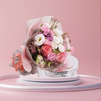 باقة الحب الأبدي – باقة ورد طبيعي مع ورد وردي وأقح...