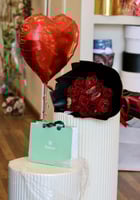 هدية رومانسية خاصة مع شوكولاتة فيريرو او باتشي