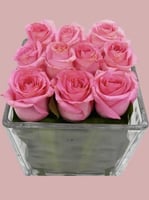 أناقة هادئة في مزهرية