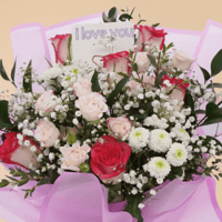 بسمة مشرقة – باقة ورد وردية بلمسات ليمونيوم وليليو...