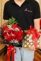 باقة جوي مميزة مع شوكولاتة باتشي او فيريرو