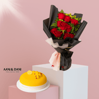 وردة حمراء مع كيكة أني داني الصغيرة