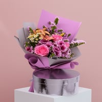 باقة رقيقة ومبهجة