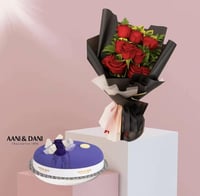 وردة حمراء مع كيكة أني داني الصغيرة