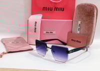 نظارة نسائية ماركة ميو ميو miu miu