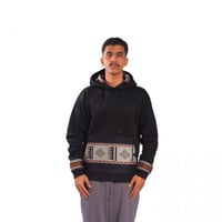 هودي بتصميم السدو تراثي