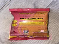 ظرف كبير من مبيد الصراصير وبق الفراش