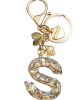 تعليقة حرف S مرصعة