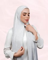 رمادي فاتح